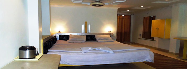 2434/Hotel Pachmarhi - Pachmarhi 06.jpg